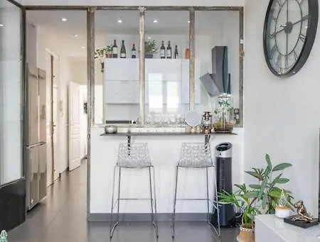 Apartamento Super Au Coeur De Nice! Bonnes